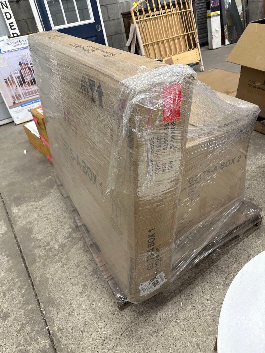 Image for Warehouse Liquidation - Mercedes Benz, Tools, Appliances, Furniture, Tile, Decor (Tracy)