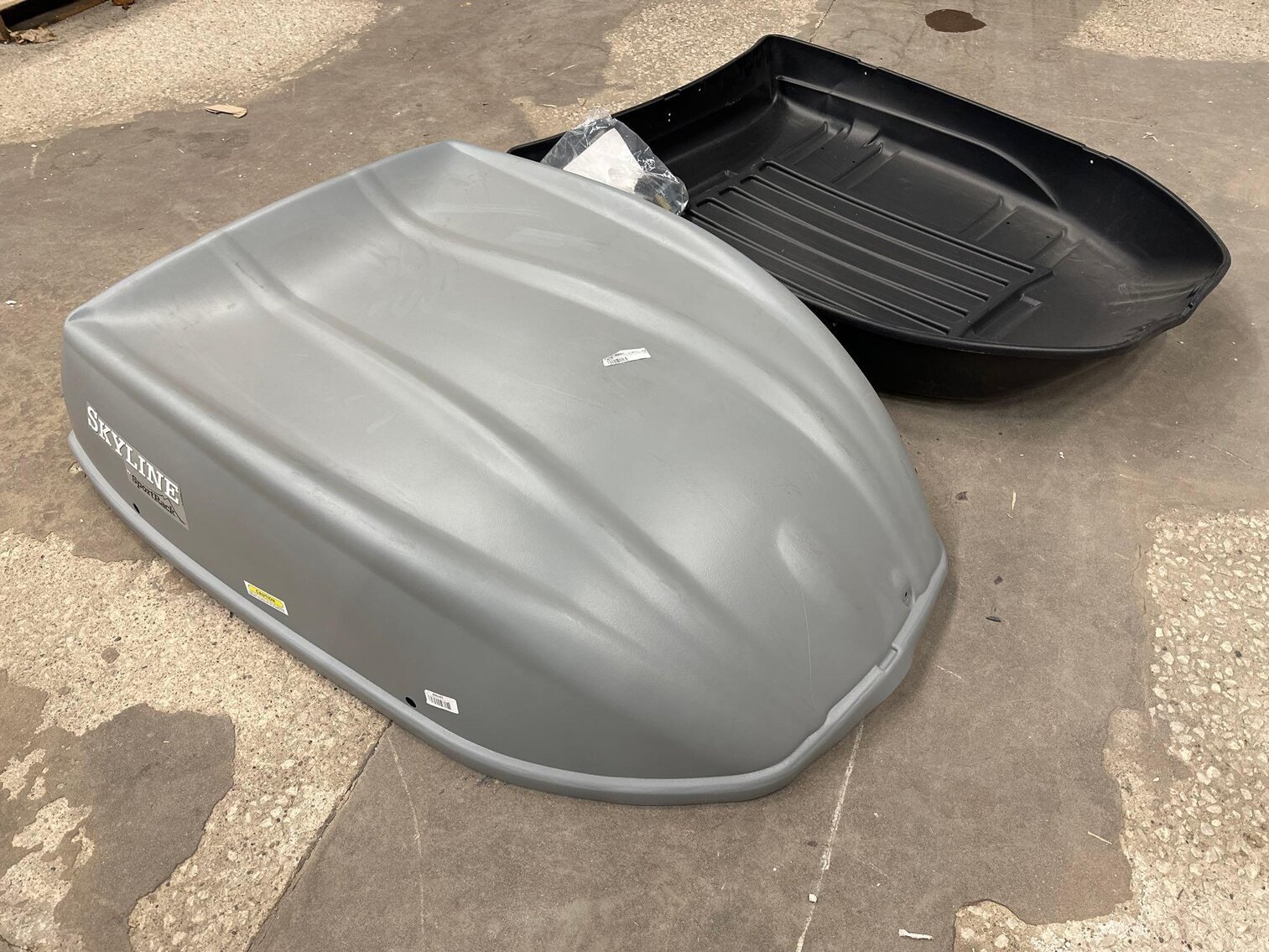 Image for Warehouse Liquidation - Mercedes Benz, Tools, Appliances, Furniture, Tile, Decor (Tracy)