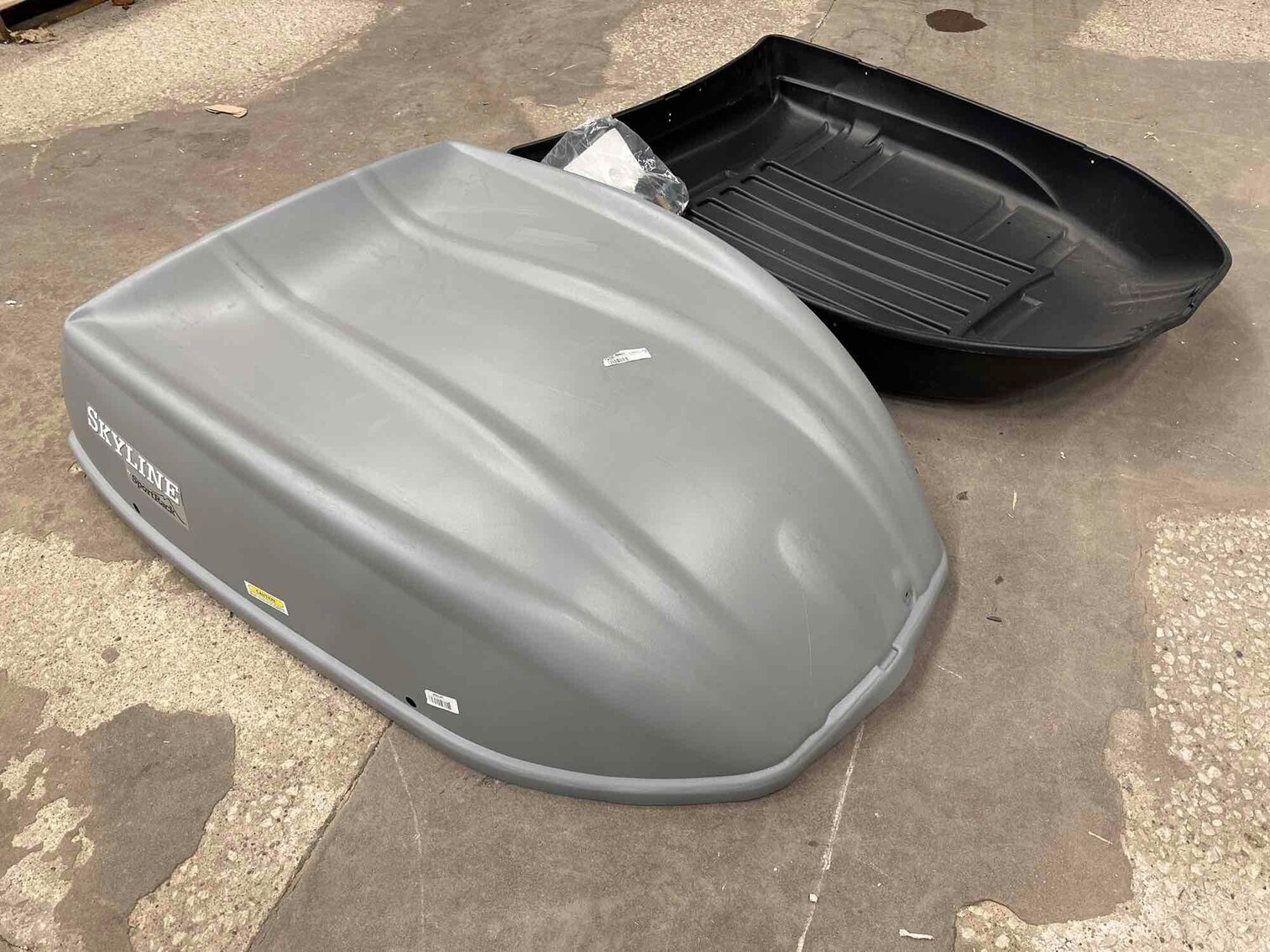 Image for Warehouse Liquidation - Mercedes Benz, Tools, Appliances, Furniture, Tile, Decor (Tracy)