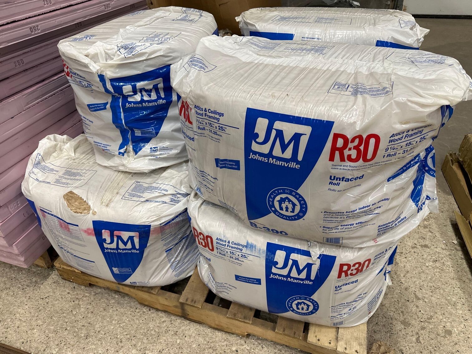 Image for Warehouse Liquidation - Mercedes Benz, Tools, Appliances, Furniture, Tile, Decor (Tracy)