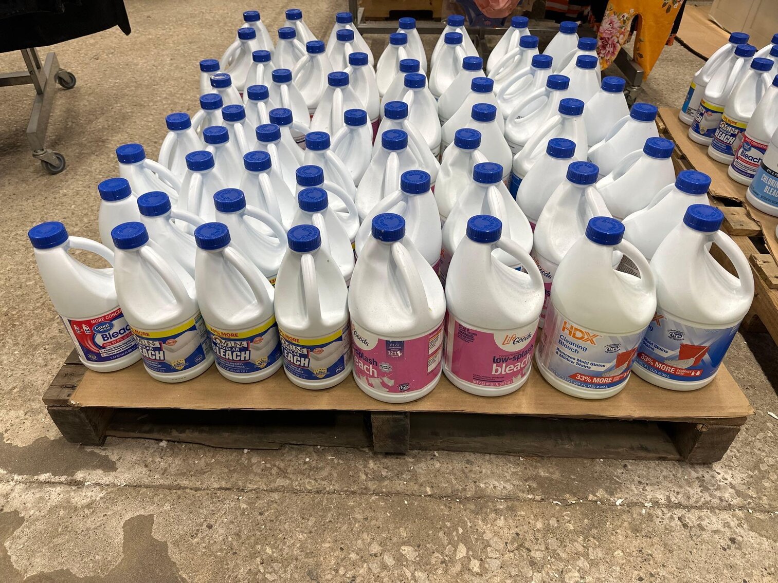 Image for Warehouse Liquidation - Mercedes Benz, Tools, Appliances, Furniture, Tile, Decor (Tracy)