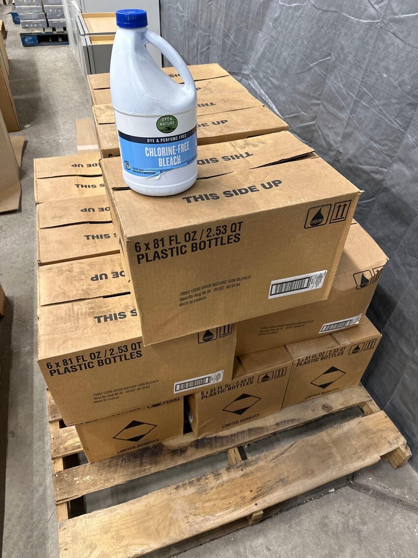 Image for Warehouse Liquidation - Mercedes Benz, Tools, Appliances, Furniture, Tile, Decor (Tracy)