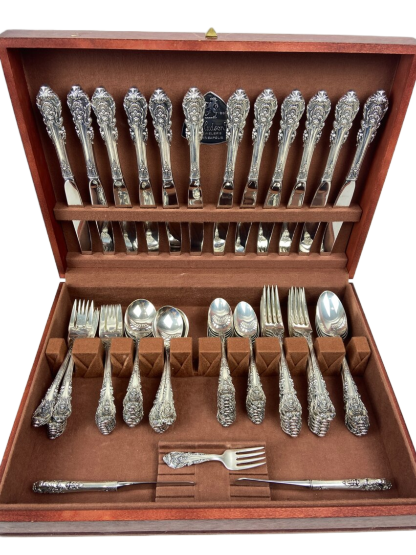 Image for Vintage Pottery, Art Glass, Designer Decor & More- Online Auction!