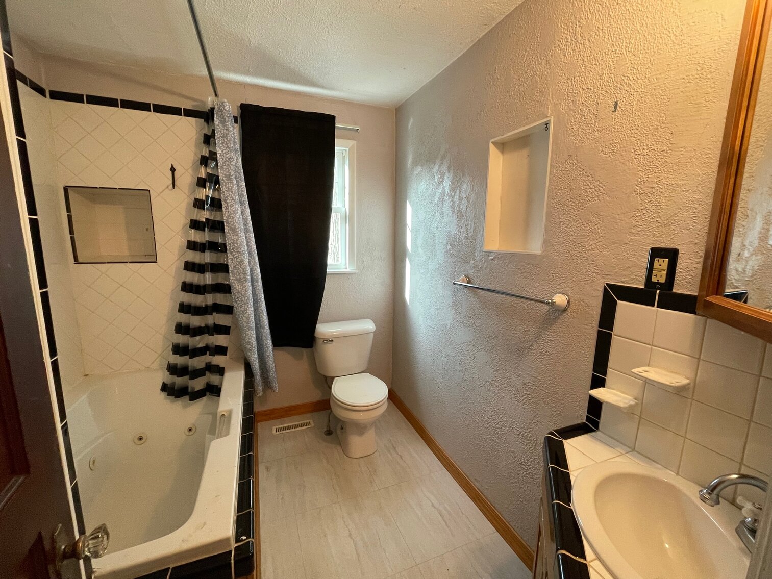 Image for SOLD $37,400 - 2 Bedroom Charleston Home