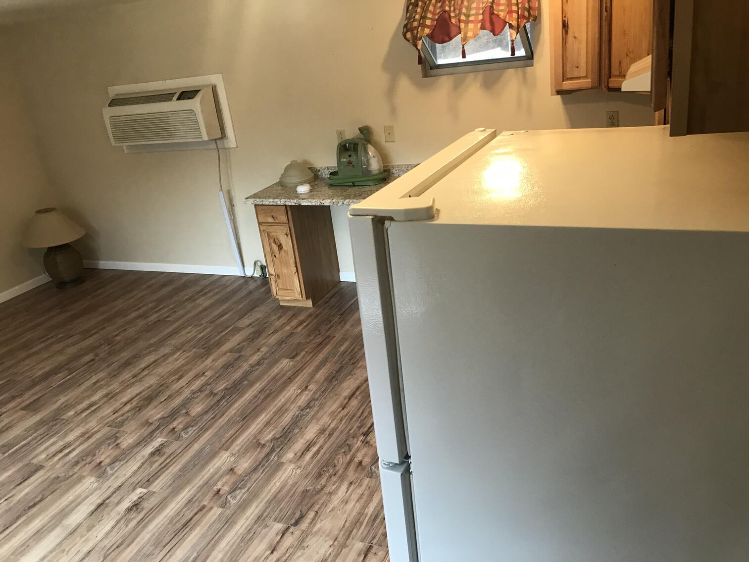 Image for SOLD $82,500 - Commercial Building with Apartment on 1 Acre