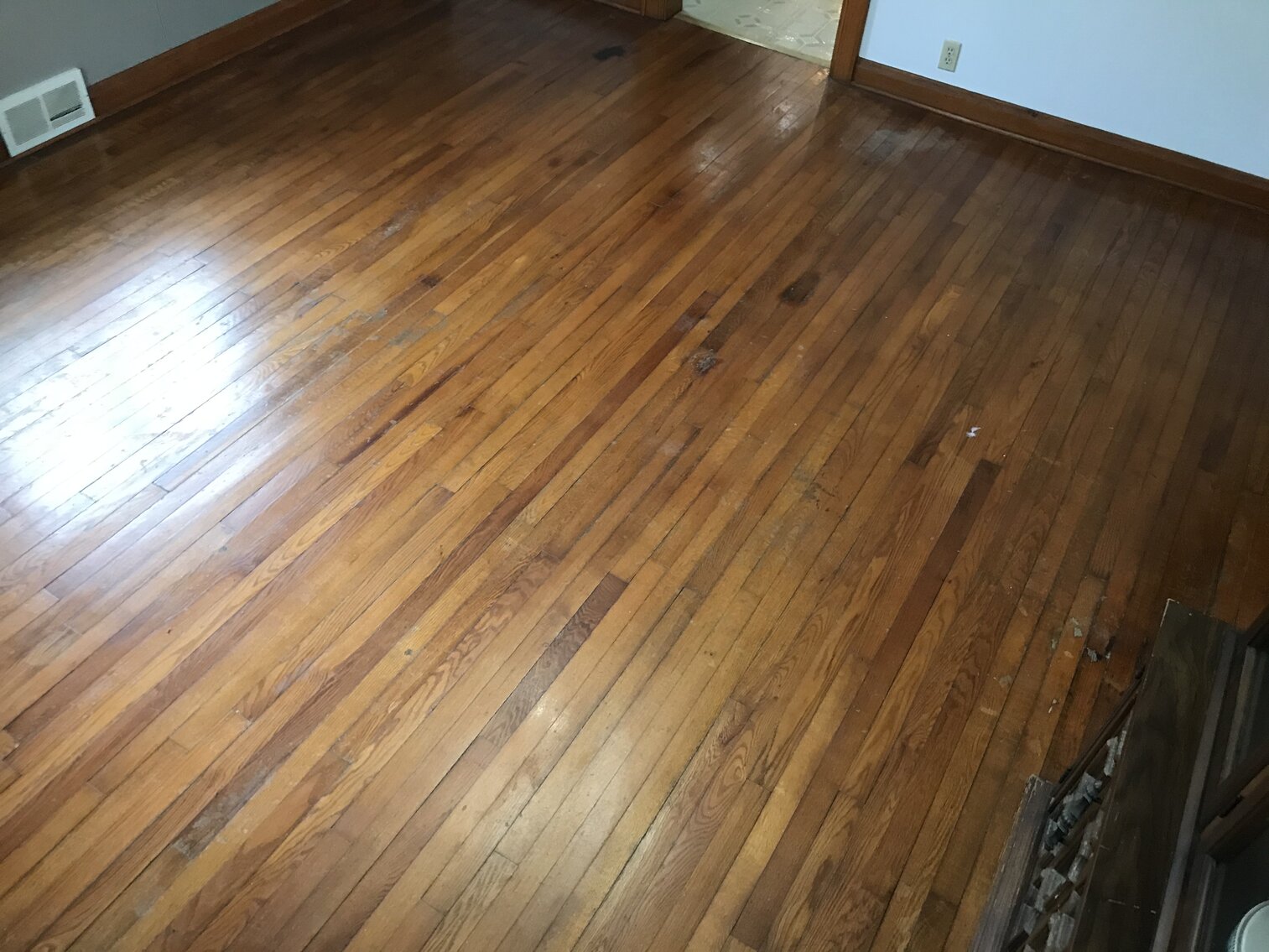 Image for SOLD $176,000 - Move-in Ready 5 Bedroom in St. Albans