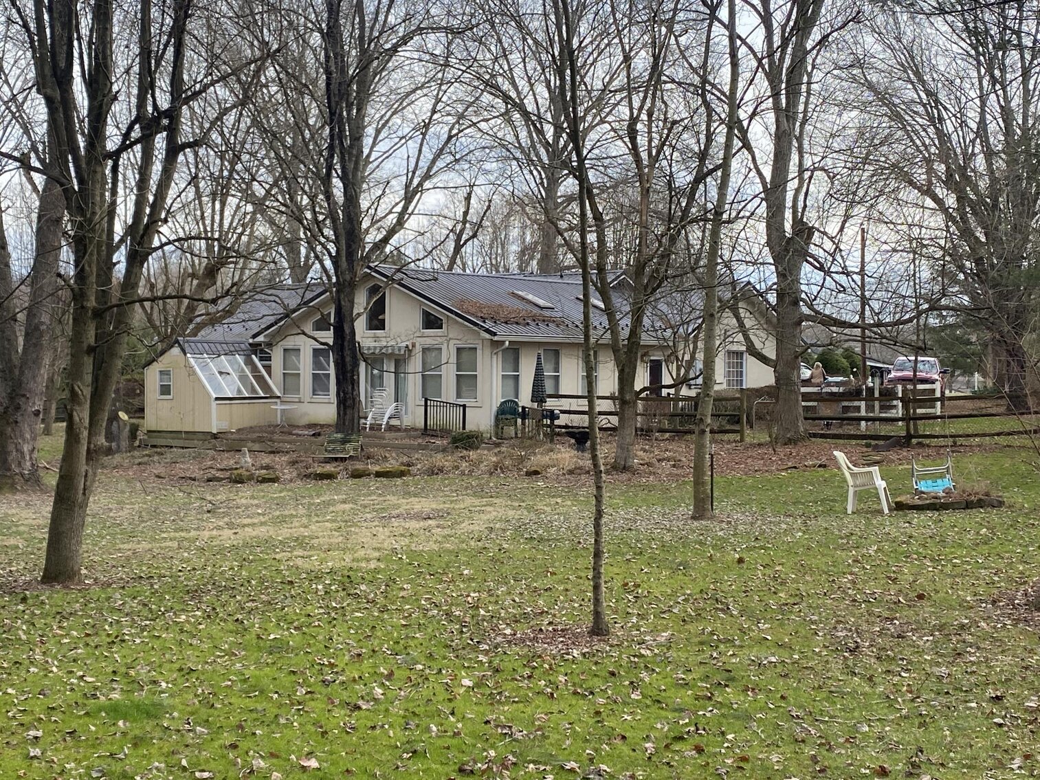 Image for SOLD $288,750 - Spacious 3 Bedroom on over 1 Acre in Maplewood Estates