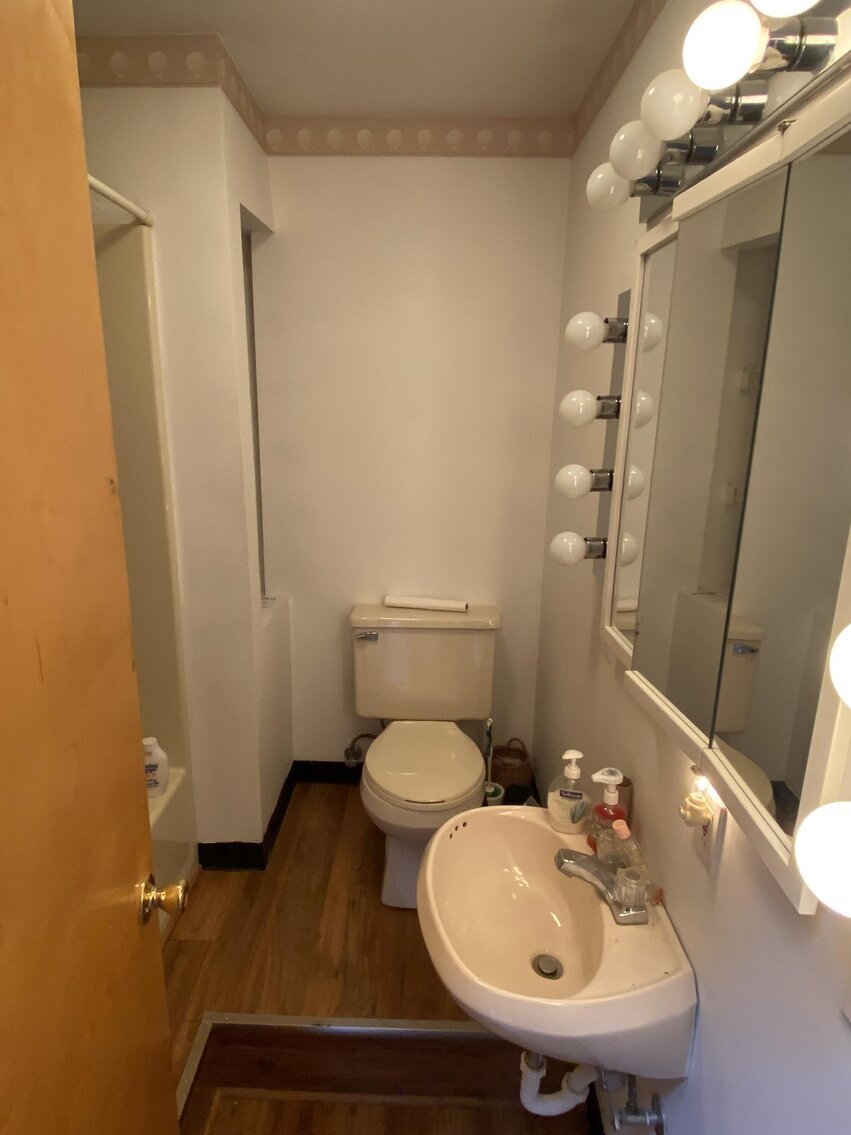 Image for SOLD $288,750 - Spacious 3 Bedroom on over 1 Acre in Maplewood Estates