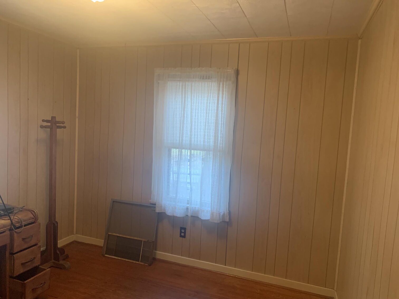 Image for SOLD $28,600 - 3 Bedroom Project Home Selling to the Highest Bidder