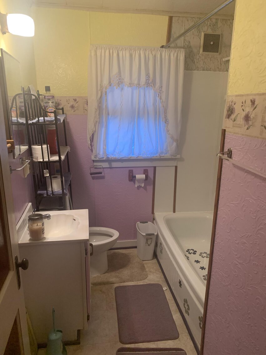 Image for SOLD $28,600 - 3 Bedroom Project Home Selling to the Highest Bidder