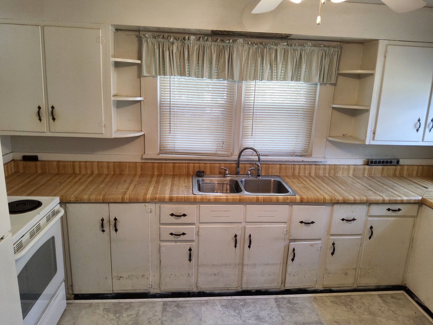 Image for Real Estate Auction 3-25-23