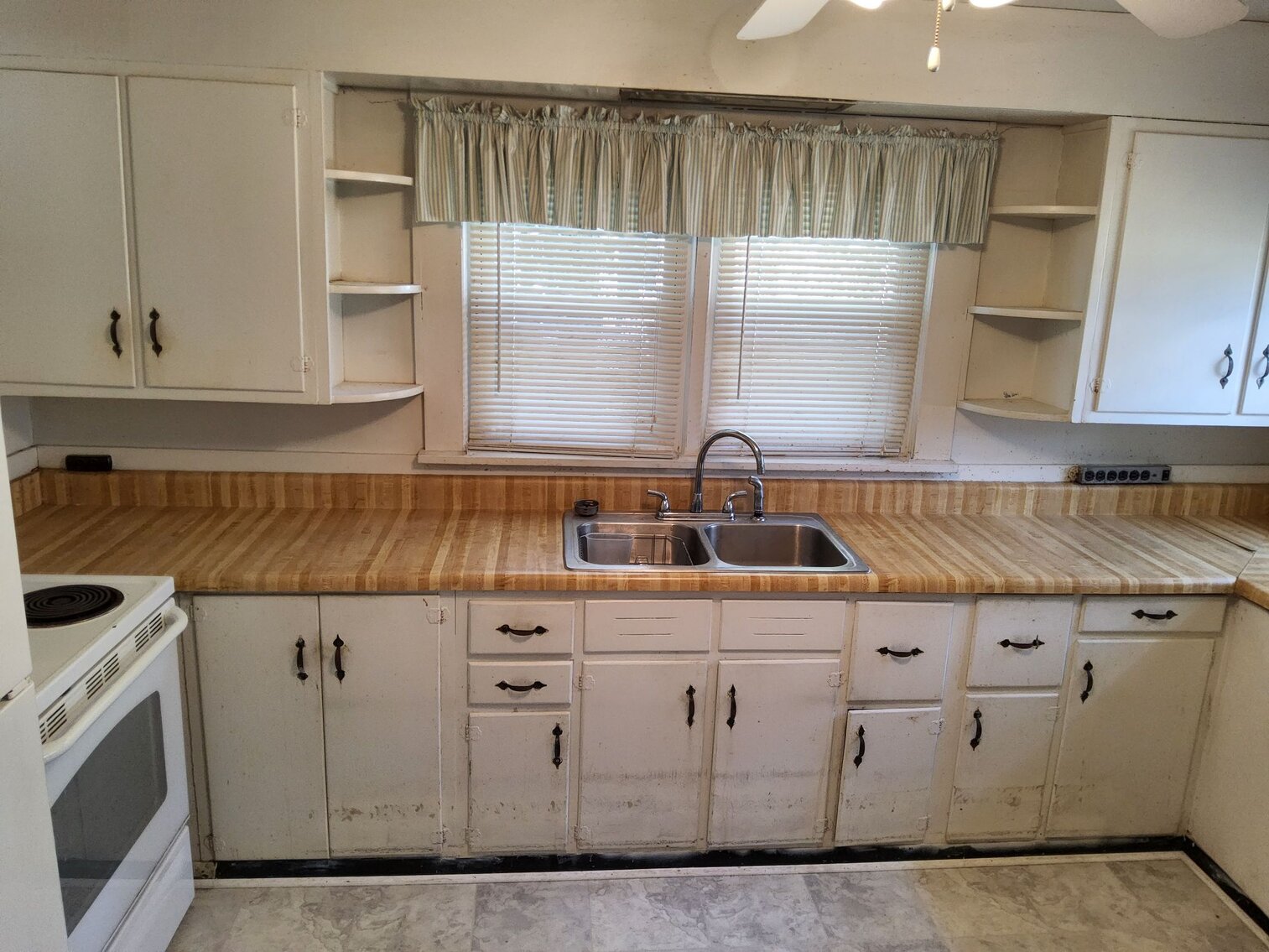 Image for Real Estate Auction 3-25-23