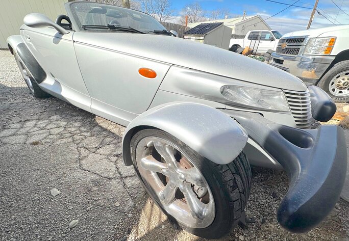 Image for FANTASTIC 2-RING LIVING ESTATE AUCTION