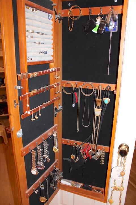 Image for FANTASTIC 2-RING LIVING ESTATE AUCTION