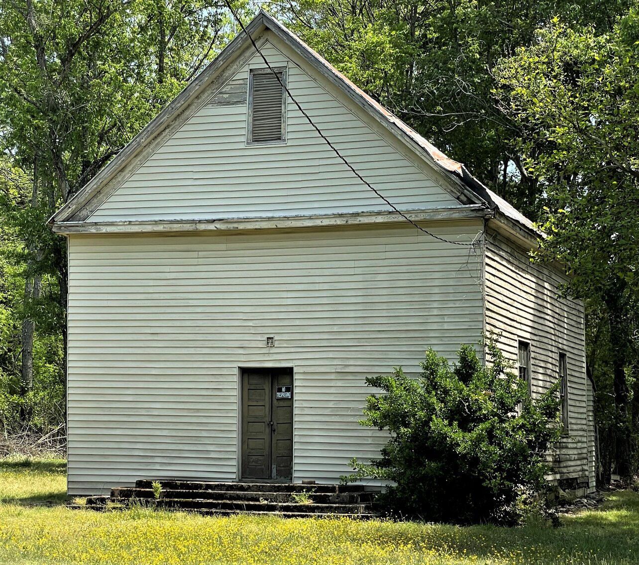 Image for Historical 3 BR Home & Church (Circa 1820) on 1.9 +/- Acres in Amelia County, VA--SELLING to the HIGHEST BIDDER via ONLINE ONLY BIDDING!!
