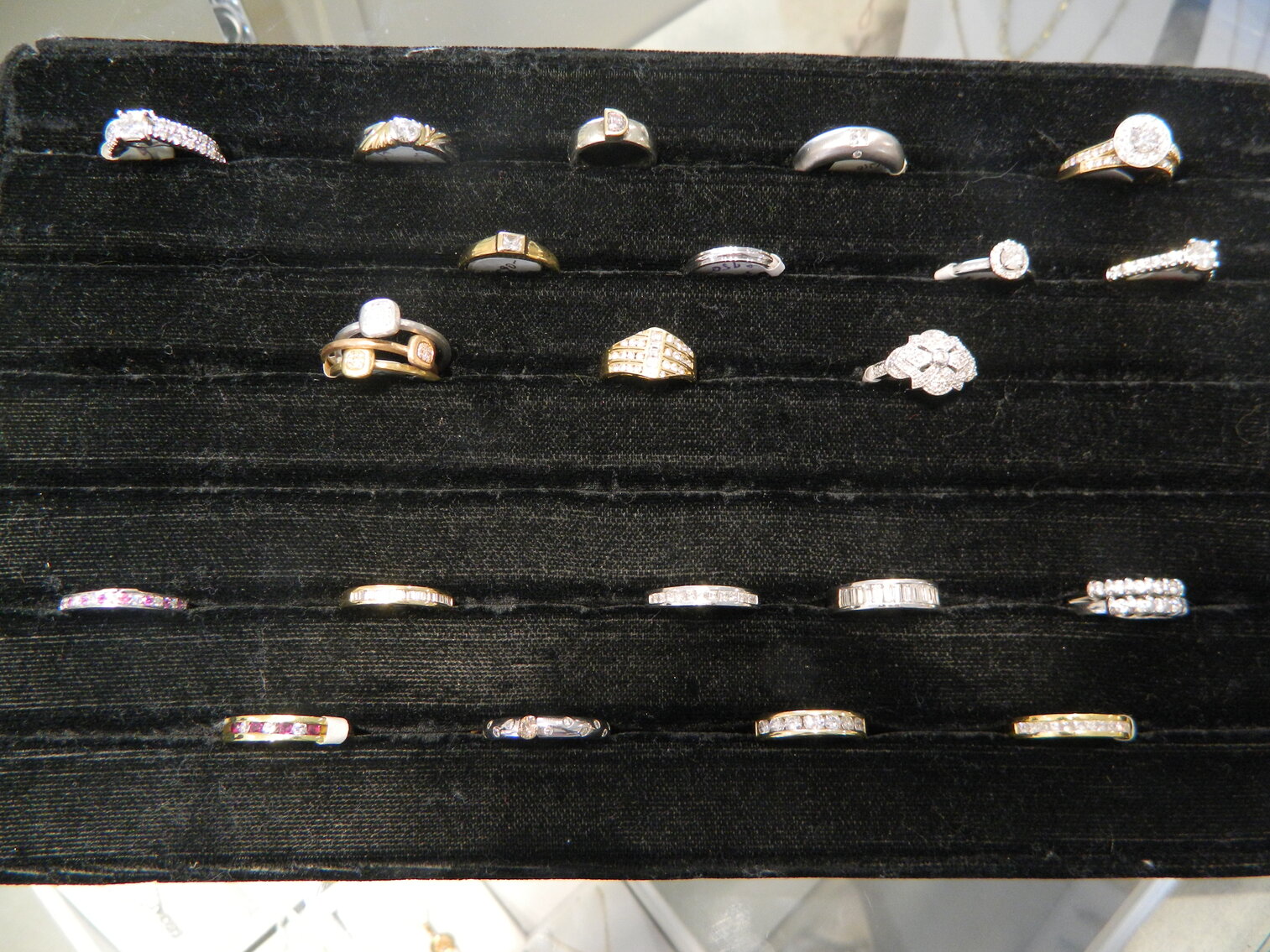 Image for PUBLIC LIQUIDATION JEWELRY STORE AUCTION