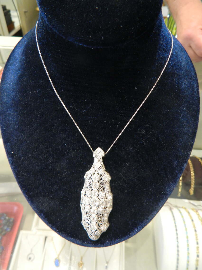 Image for PUBLIC LIQUIDATION JEWELRY STORE AUCTION