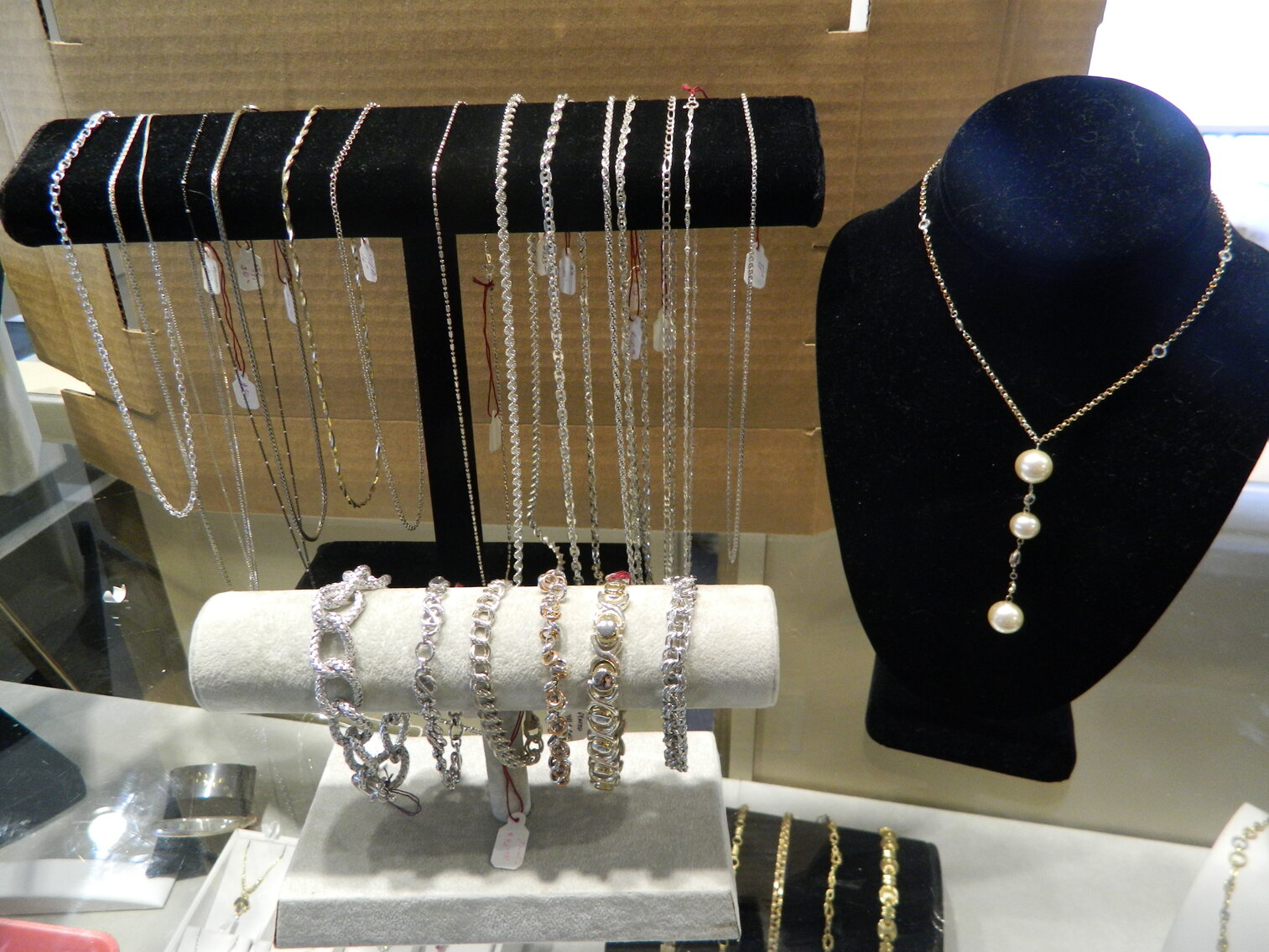 Image for PUBLIC LIQUIDATION JEWELRY STORE AUCTION