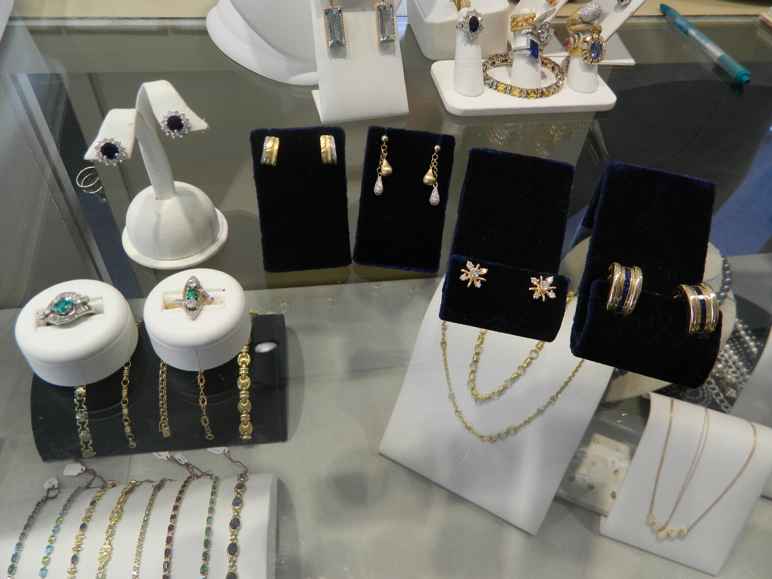 Image for PUBLIC LIQUIDATION JEWELRY STORE AUCTION