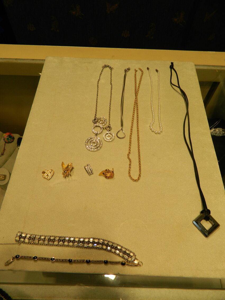 Image for PUBLIC LIQUIDATION JEWELRY STORE AUCTION