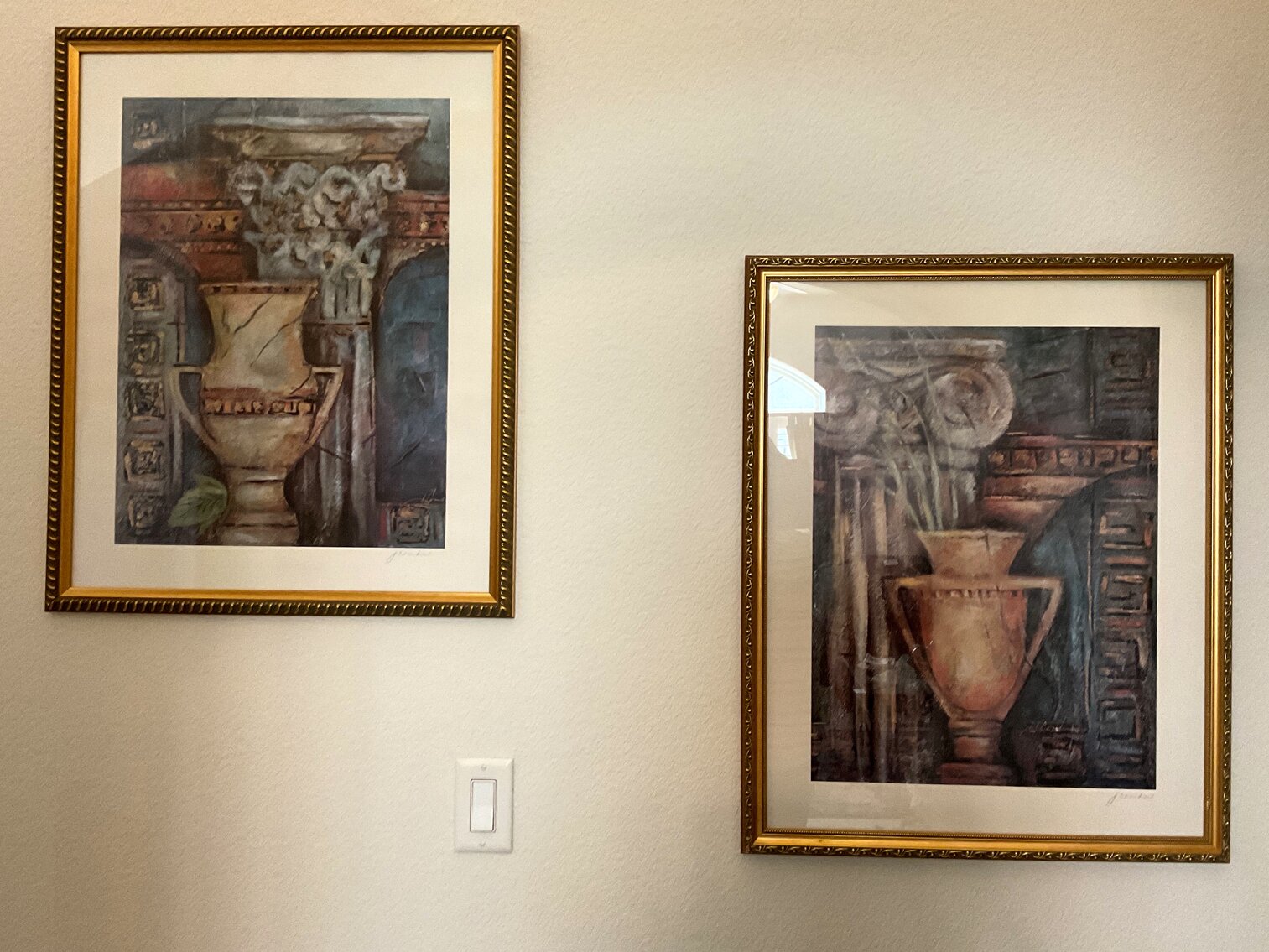 Pair of Pictures 