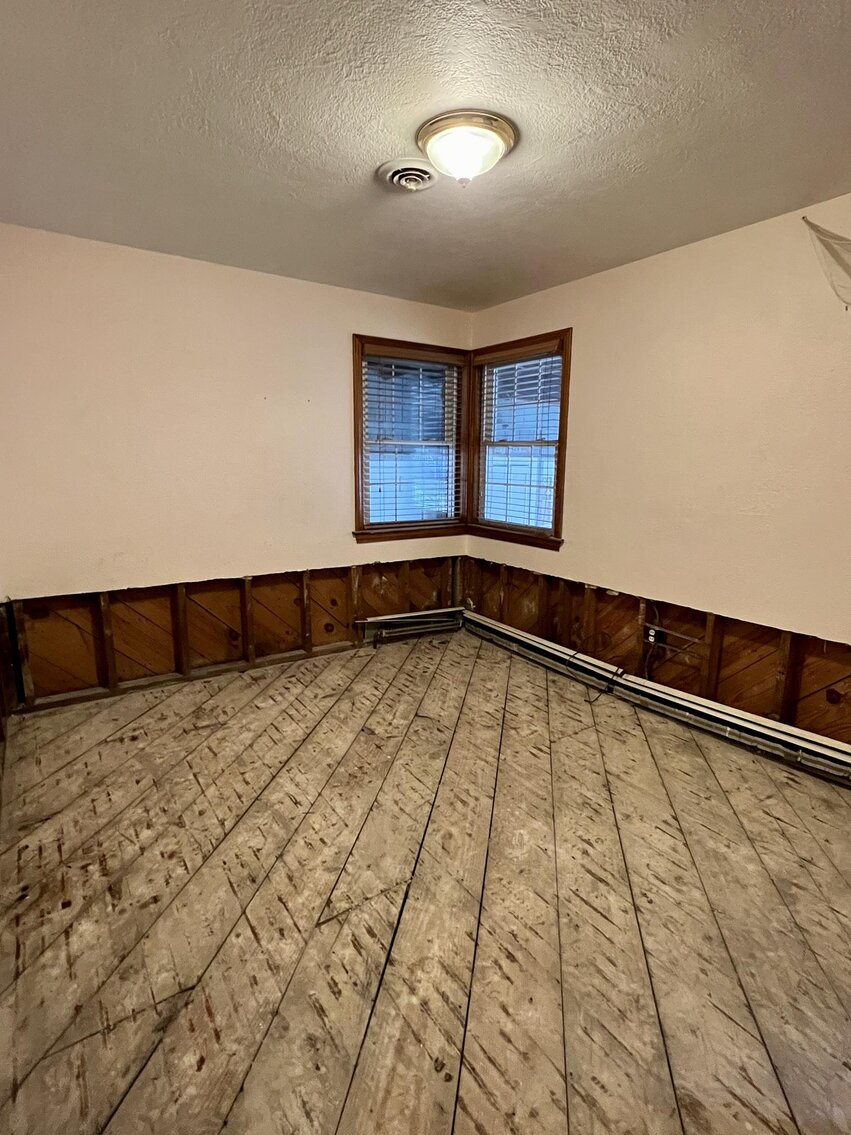 Image for SOLD - 2 Bedroom Project Home Selling to the Highest Bidder