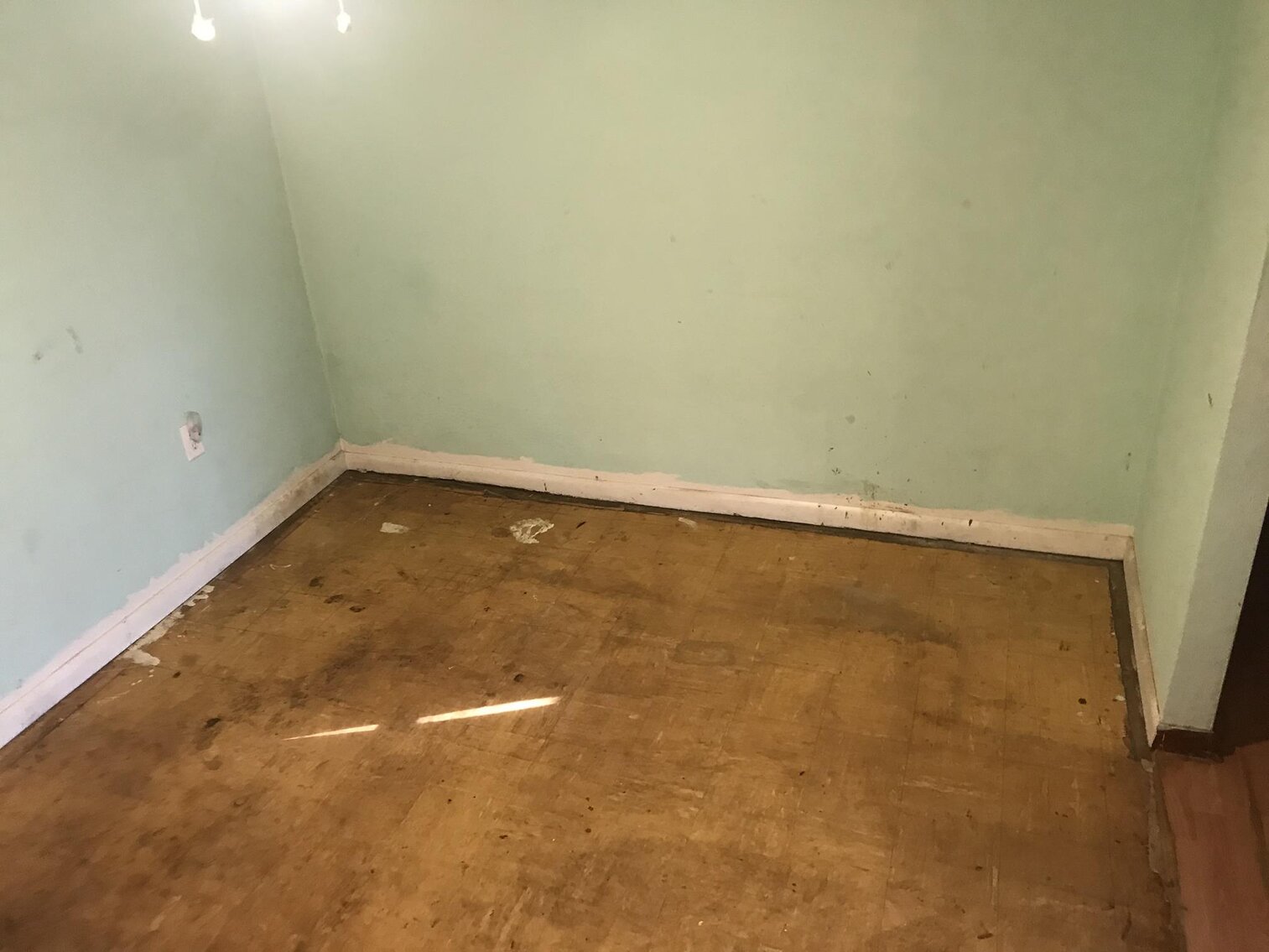 Image for SOLD $39,677 - 3 Bedroom on 4 Acres Selling to the Highest Bidder