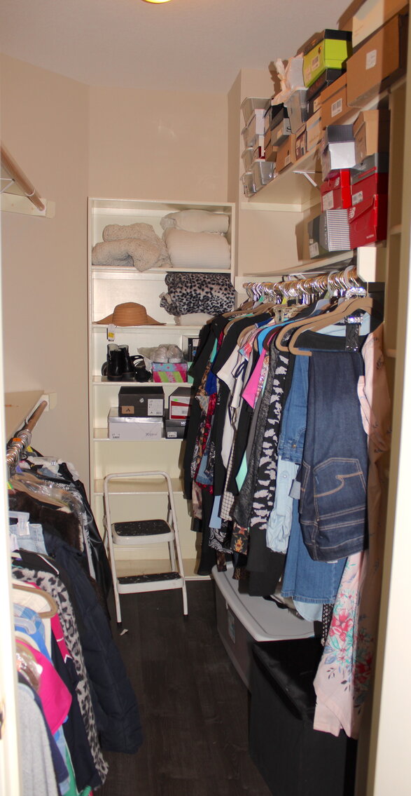 Image for ESTATE AUCTION