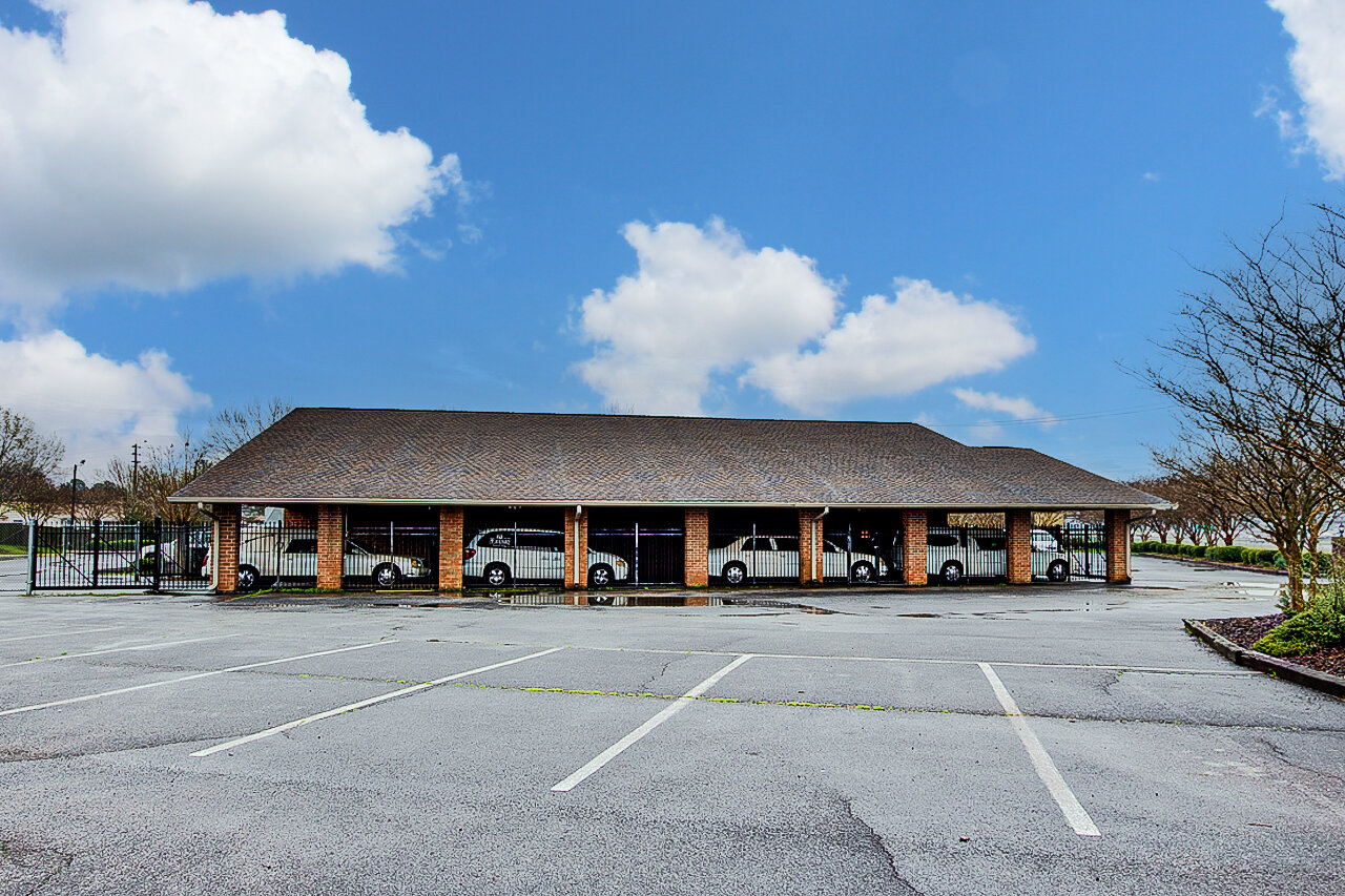 Image for *CANCELED*FUNERAL HOME AUCTION (REAL PROPERTY & PERSONAL PROPERTY OF FUNERAL HOME~Woodard Funeral Home, Inc., Piedmont Memorial Park, LLC.)