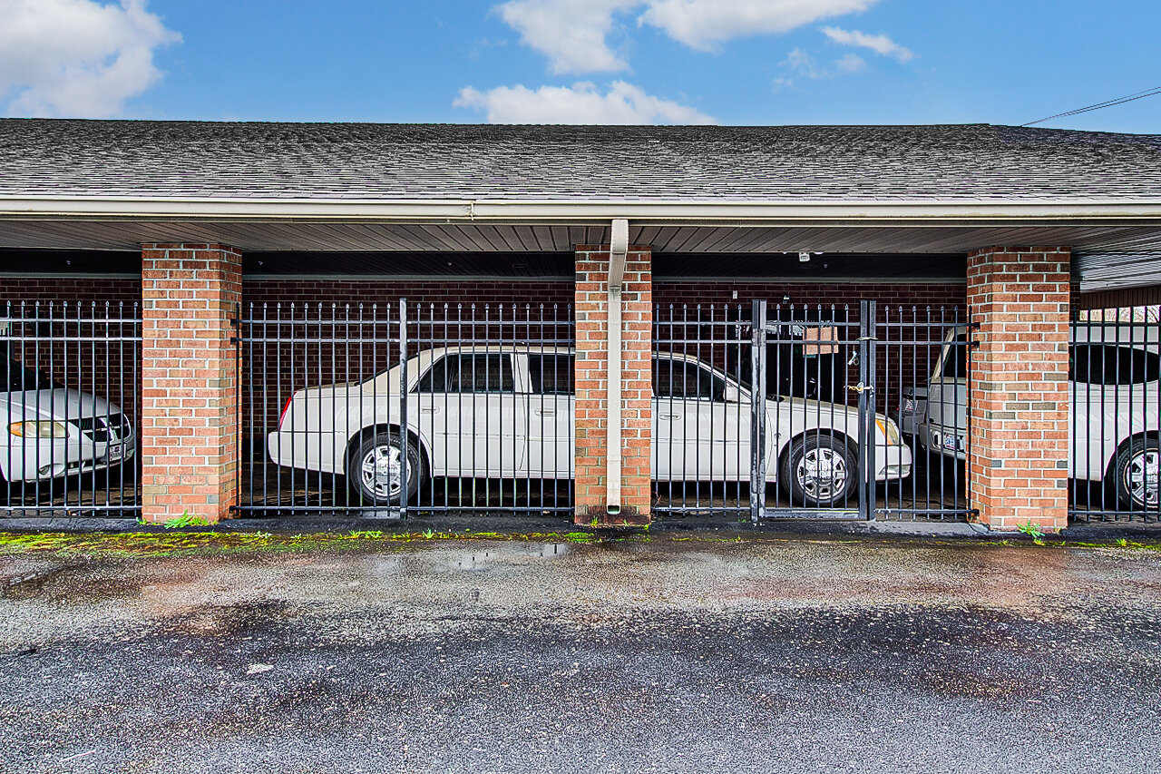 Image for *CANCELED*FUNERAL HOME AUCTION (REAL PROPERTY & PERSONAL PROPERTY OF FUNERAL HOME~Woodard Funeral Home, Inc., Piedmont Memorial Park, LLC.)