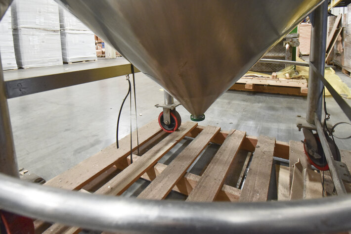 Image for MJK1533 CE Howard Corp. Stainless Steel Tank