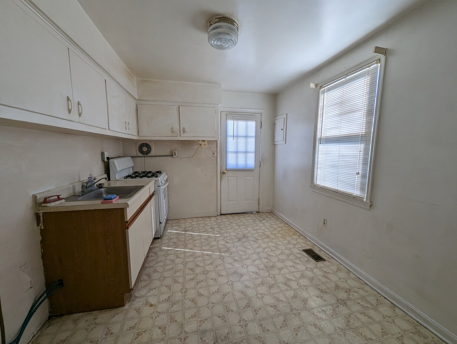 Image for 2 BEDROOM BUNGALOW ON 0.16+/- ACRE LOT