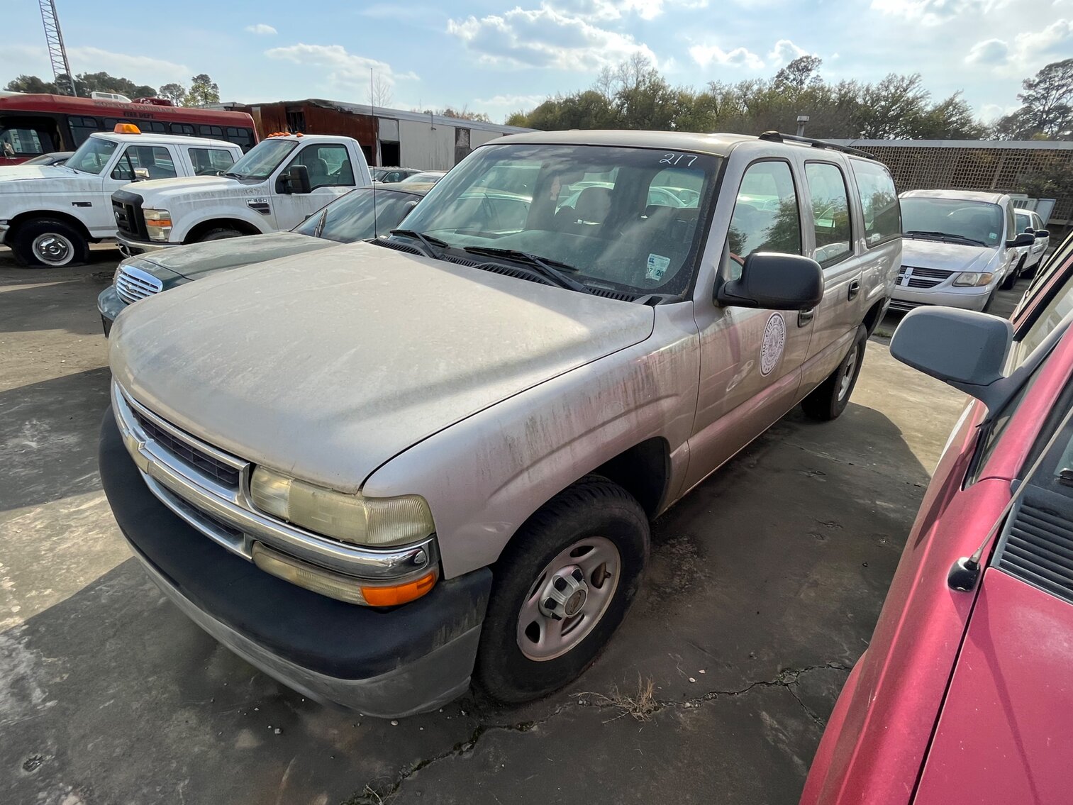 2004 CHEVROLET SUBURBAN