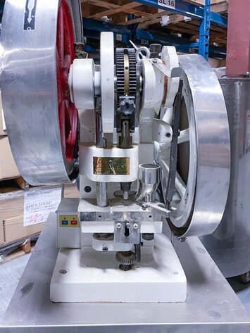 Image for ***SOLD*** MJK0884 Lab Tablet Press