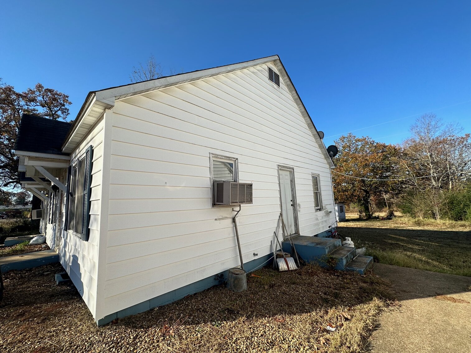 Image for FRIDAY, APRIL 7TH, AT 10 AM