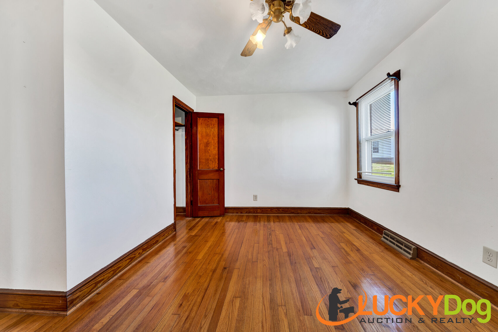 Image for 600 Mountain Mist Dr (Martinsville) Real Estate Auction