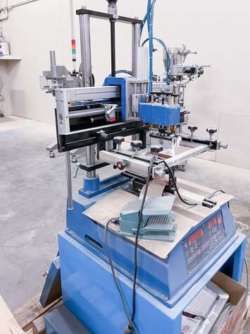 Image for ***SOLD*** MJK0889 Houn Jien Industrial Co HJ-55AB Small Flat Screen Printer