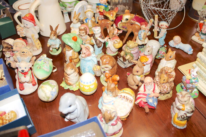 Image for LIVING ESTATE AUCTION