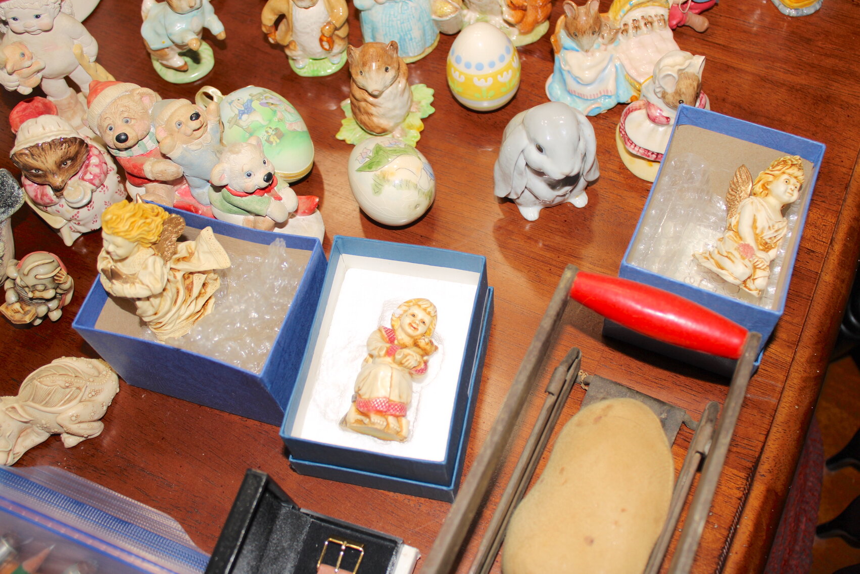 Image for LIVING ESTATE AUCTION