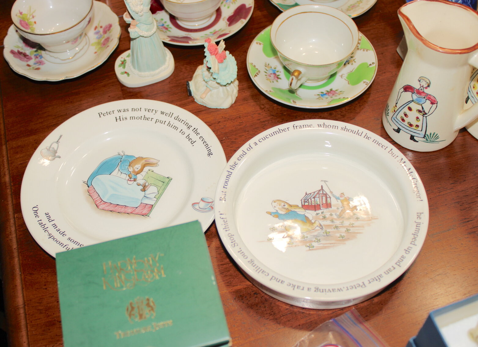 Image for LIVING ESTATE AUCTION