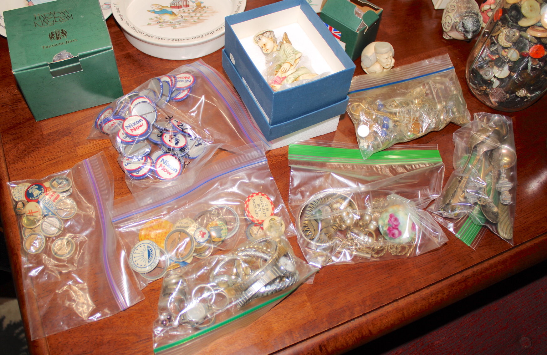 Image for LIVING ESTATE AUCTION