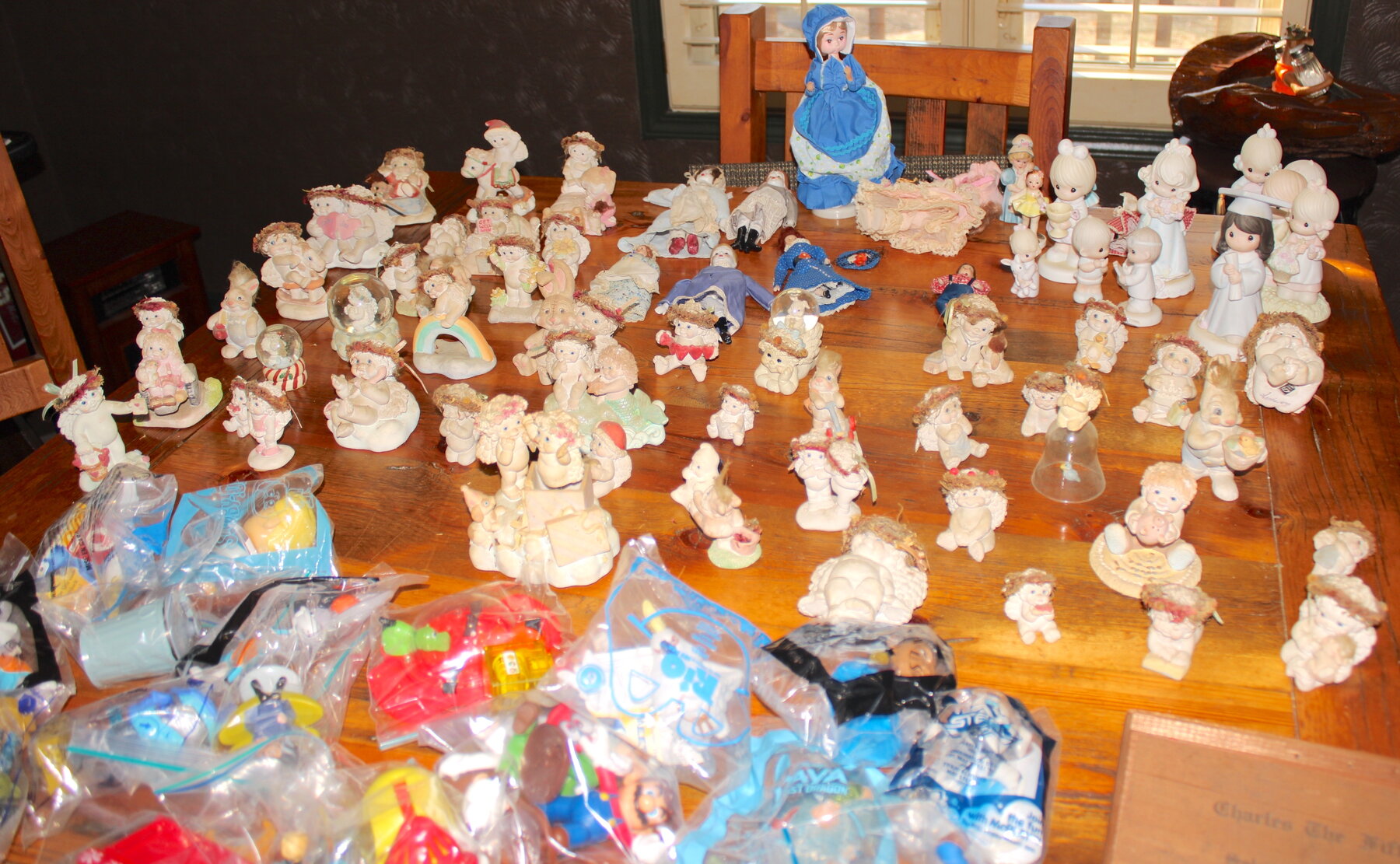 Image for LIVING ESTATE AUCTION