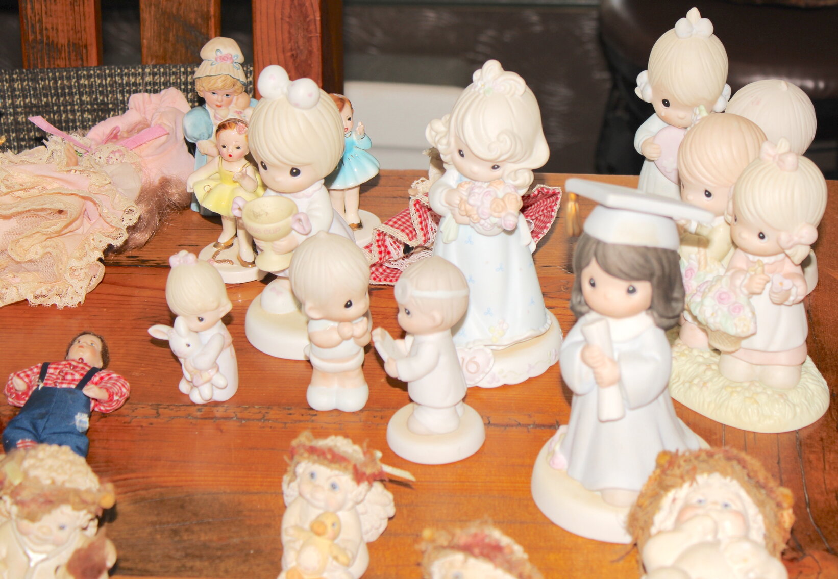 Image for LIVING ESTATE AUCTION