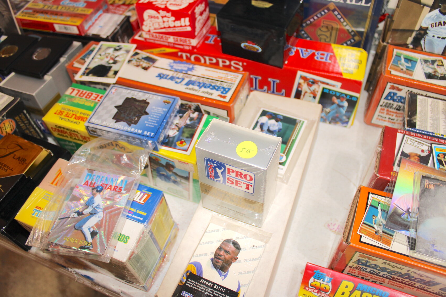 Image for LIVING ESTATE AUCTION