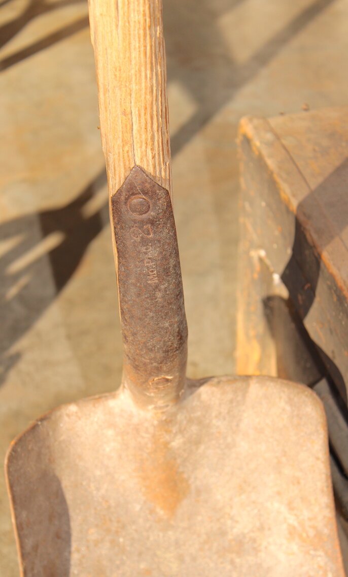 Image for LIVING ESTATE AUCTION