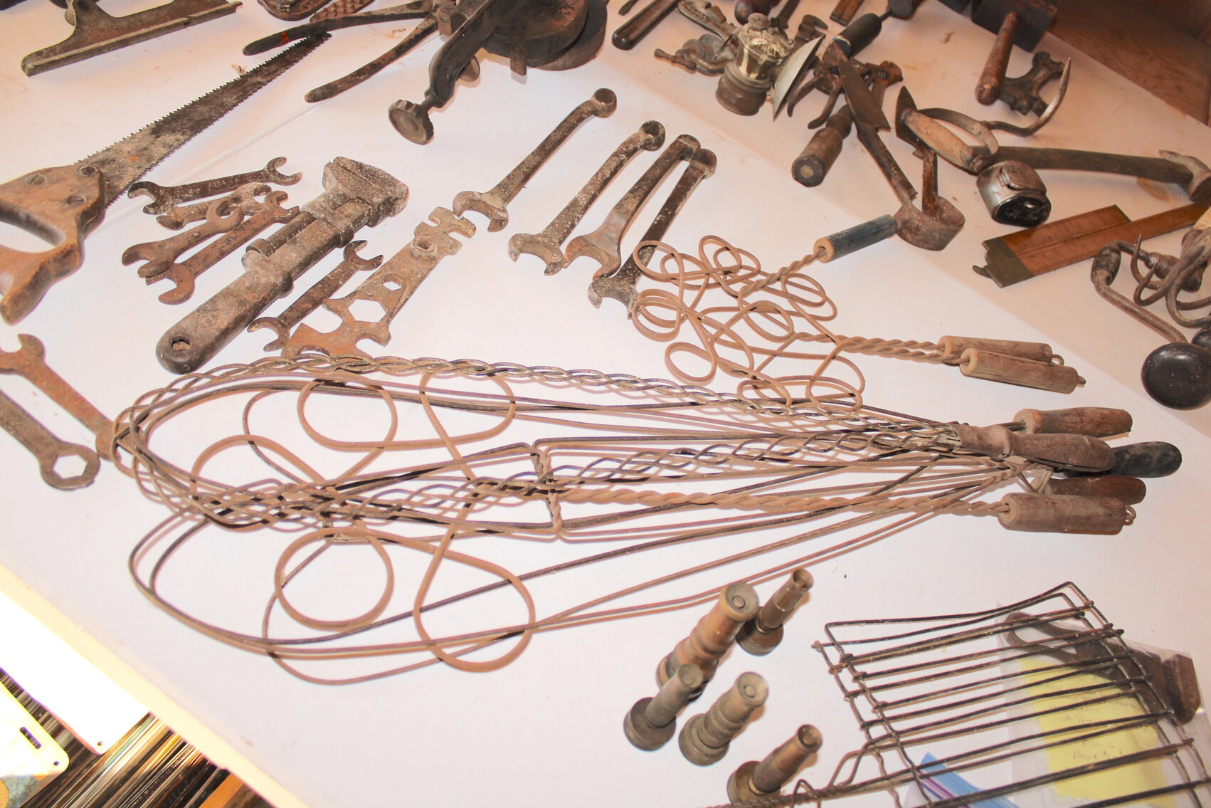 Image for LIVING ESTATE AUCTION