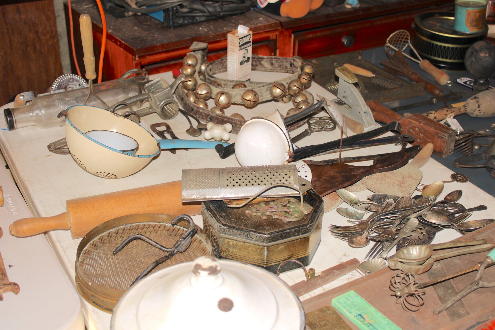 Image for LIVING ESTATE AUCTION