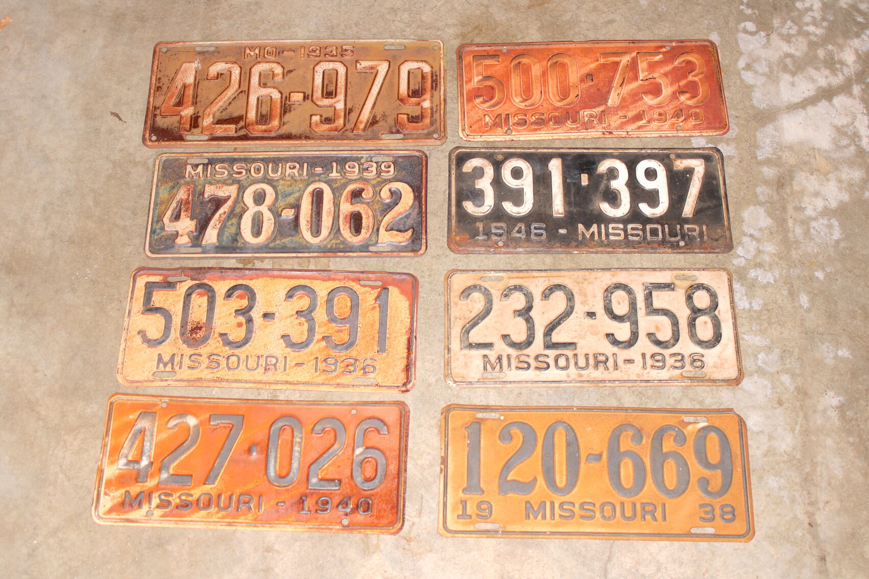 Image for LIVING ESTATE AUCTION