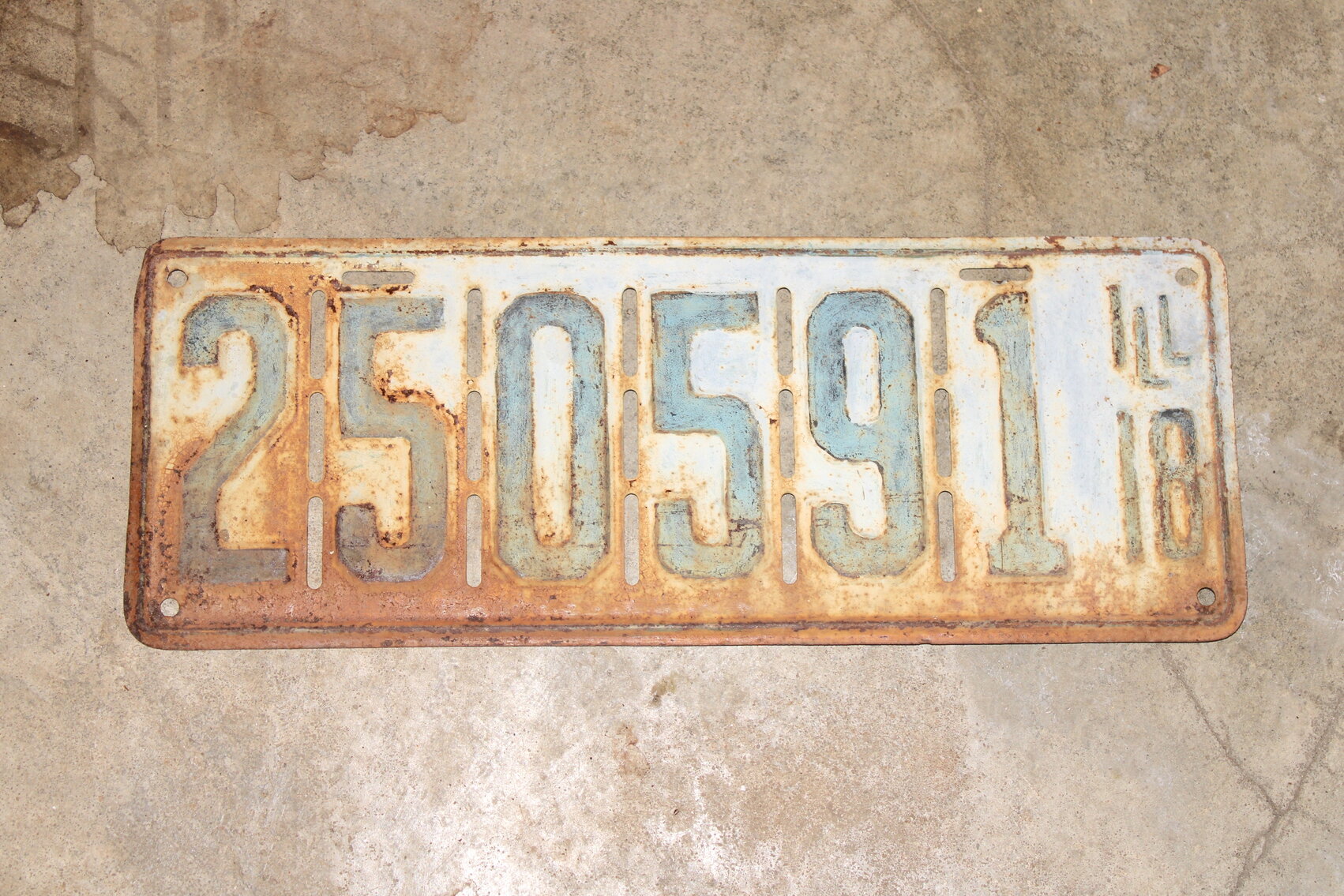 Image for LIVING ESTATE AUCTION