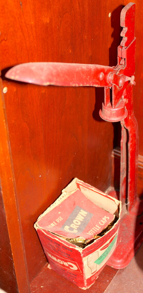 Image for LIVING ESTATE AUCTION